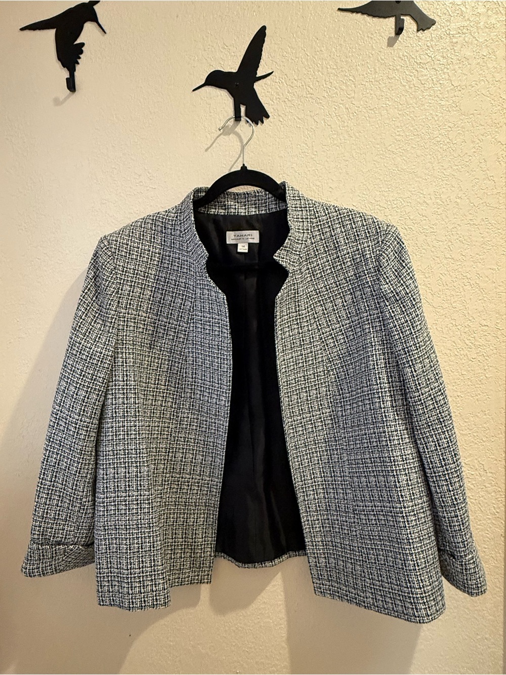 Tahari Women's Black and White Tweed Collarless Blazer